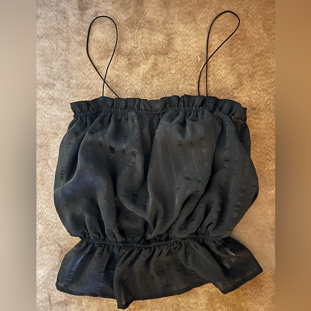 Lulu’s Black satin bubble tank. Size small